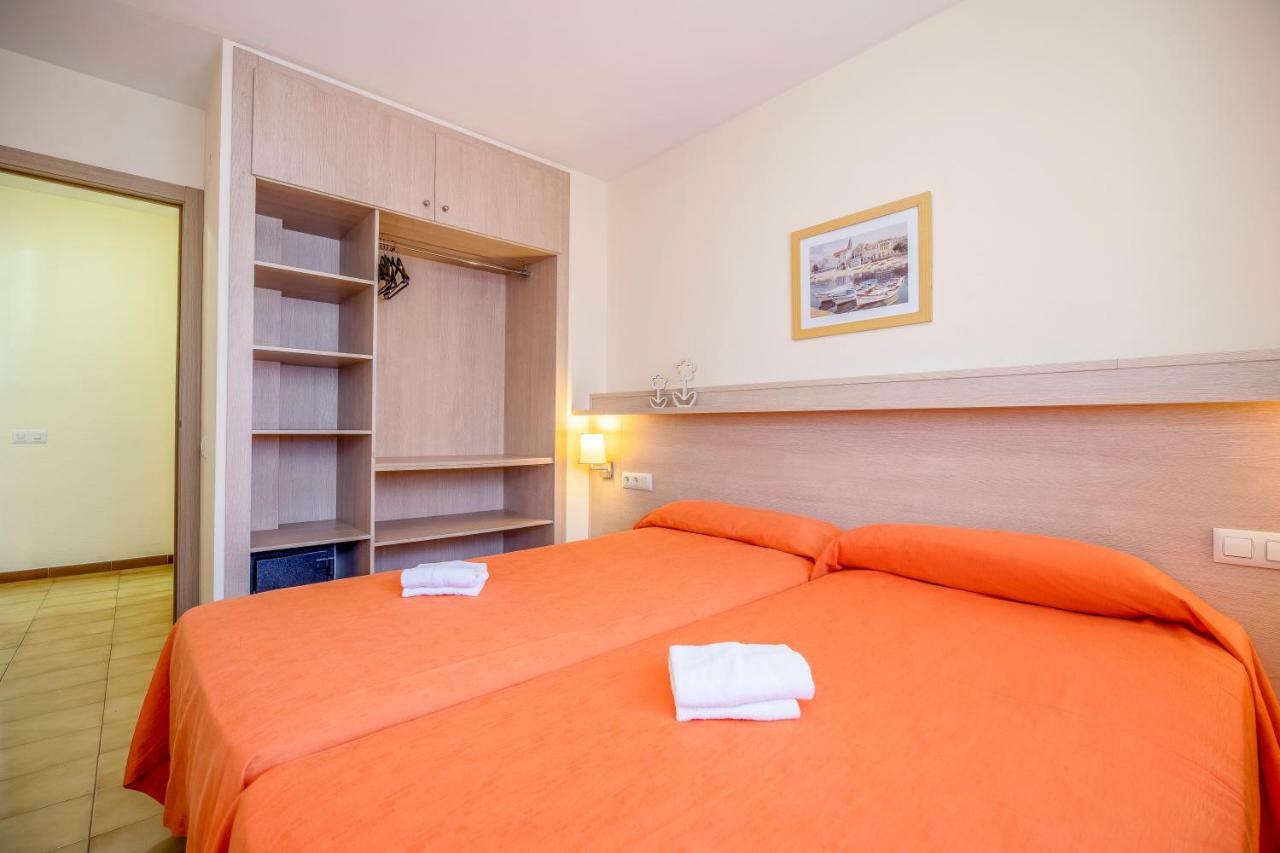 Rentalmar Azahar Salou Exterior photo